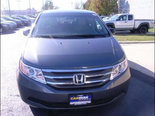 Honda Odyssey 2011 photo 1