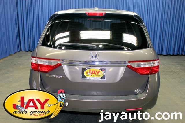 Honda Odyssey 2011 photo 1