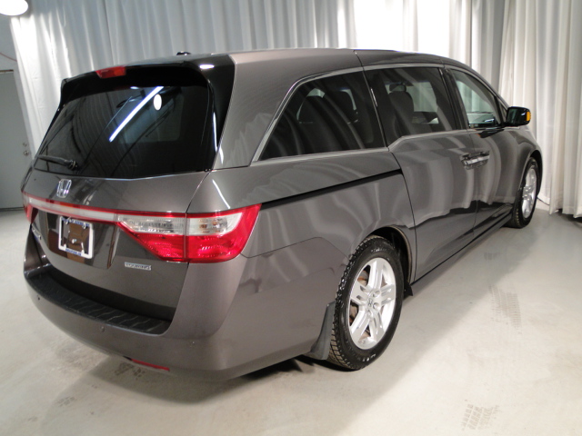 Honda Odyssey 2011 photo 3