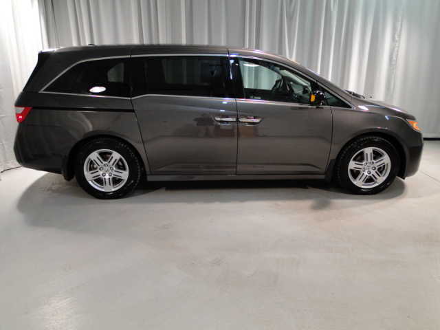 Honda Odyssey 2011 photo 5