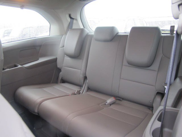 Honda Odyssey 2011 photo 5