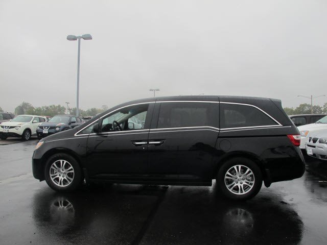 Honda Odyssey 2011 photo 1