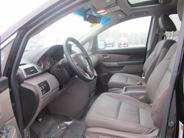 Honda Odyssey 2011 photo 3