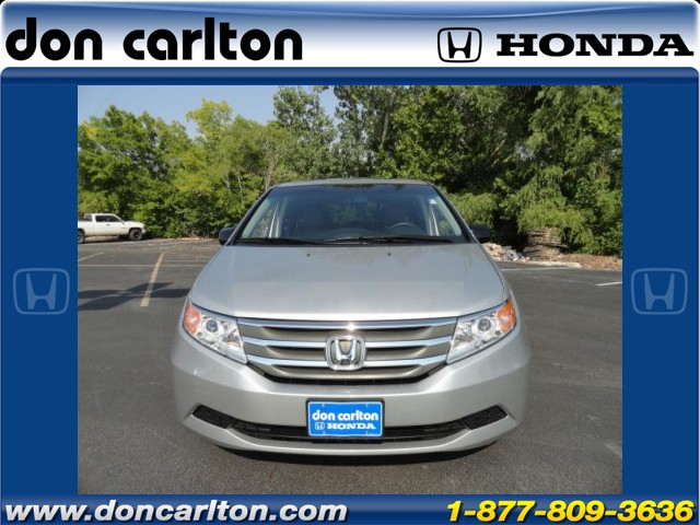 Honda Odyssey 2011 photo 1