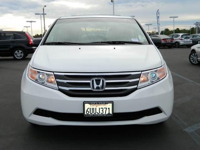 Honda Odyssey 2011 photo 1