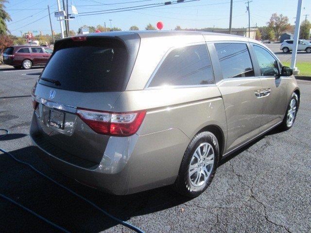 Honda Odyssey 2012 photo 3