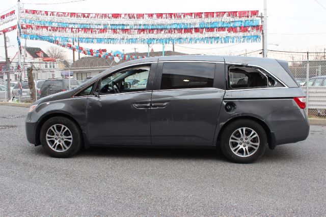 Honda Odyssey 2012 photo 1