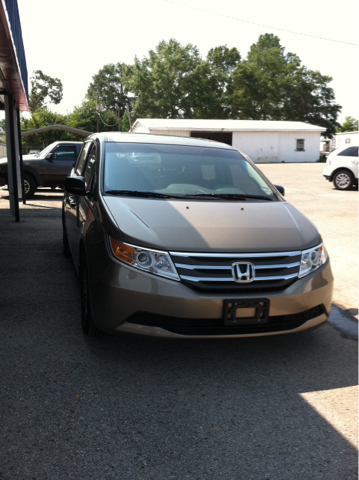 Honda Odyssey 2012 photo 2