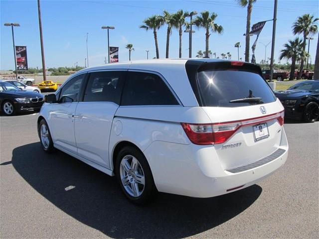 Honda Odyssey 2012 photo 3