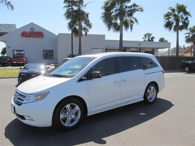 Honda Odyssey 2012 photo 4