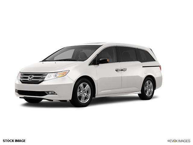 Honda Odyssey 2012 photo 2