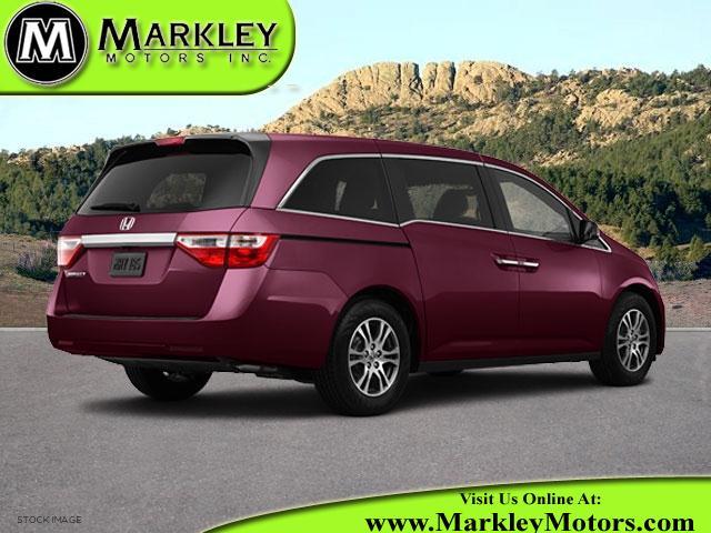 Honda Odyssey 2013 photo 1