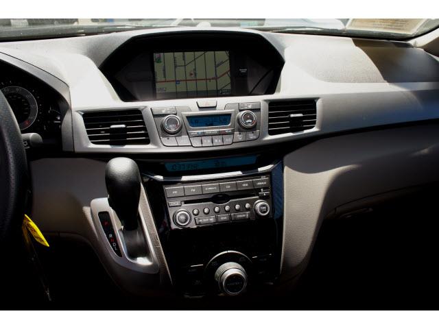 Honda Odyssey 2013 photo 4