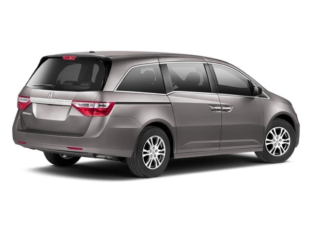 Honda Odyssey 2013 photo 3