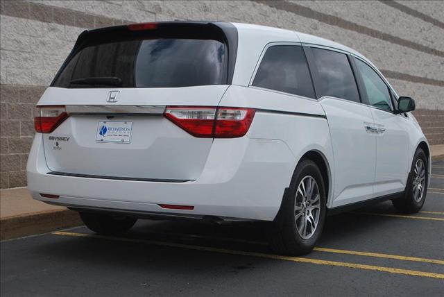 Honda Odyssey 2013 photo 1
