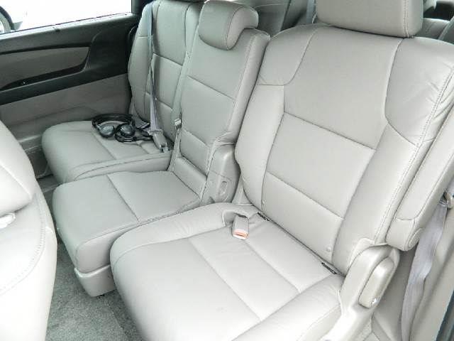 Honda Odyssey Black NOV Leather MiniVan