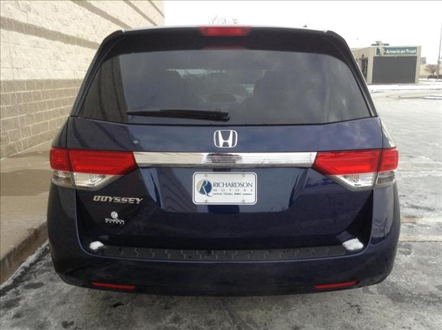 Honda Odyssey 2014 photo 0