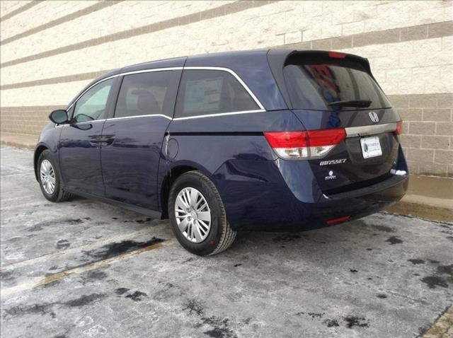 Honda Odyssey 2014 photo 2