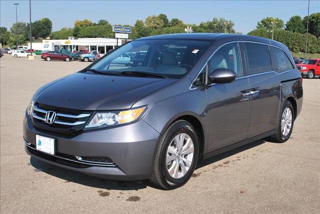 Honda Odyssey 2014 photo 2