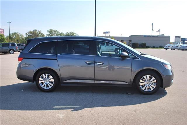 Honda Odyssey 2014 photo 3