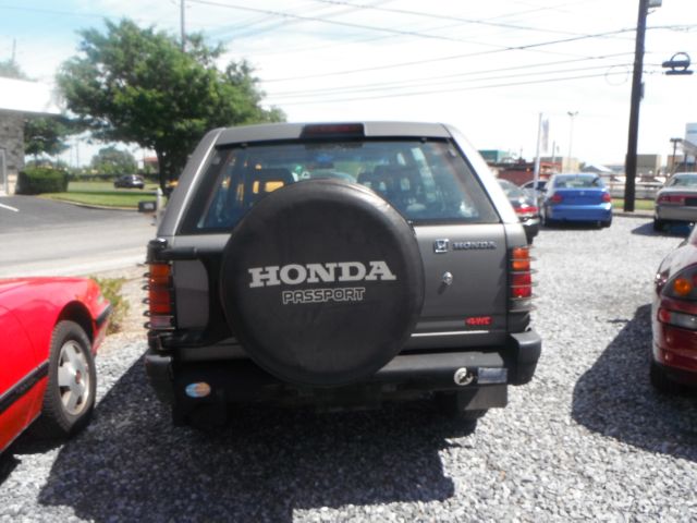 Honda Passport 1995 photo 2