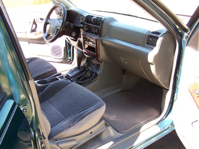 Honda Passport 1999 photo 1