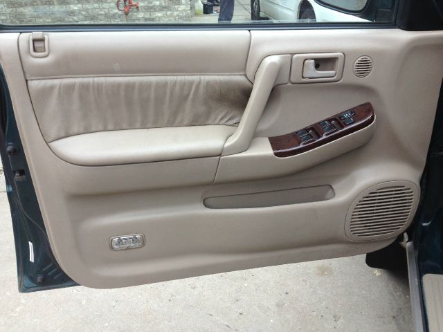 Honda Passport 2000 photo 2