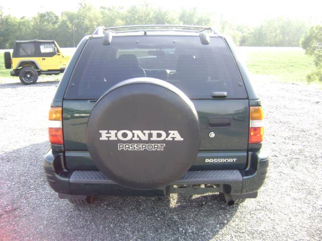 Honda Passport 2001 photo 2