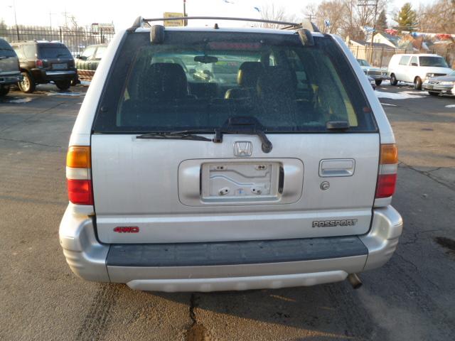 Honda Passport 2001 photo 2
