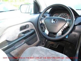 Honda Pilot 2004 photo 1