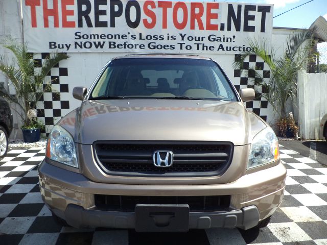 Honda Pilot 2004 photo 3