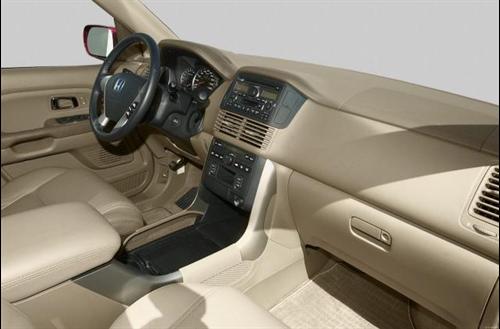 Honda Pilot 2004 photo 1