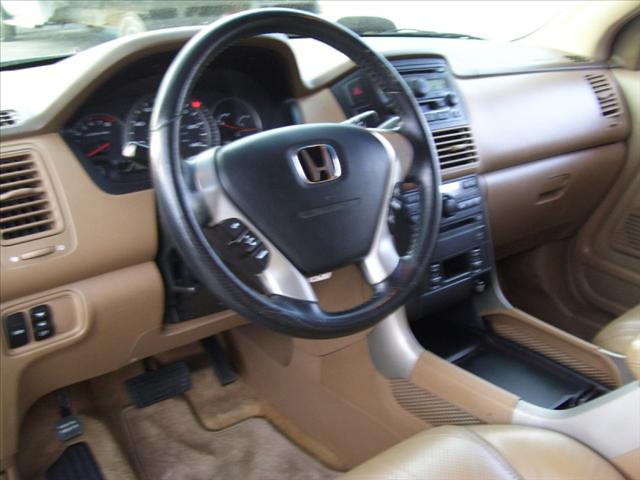 Honda Pilot 2004 photo 3