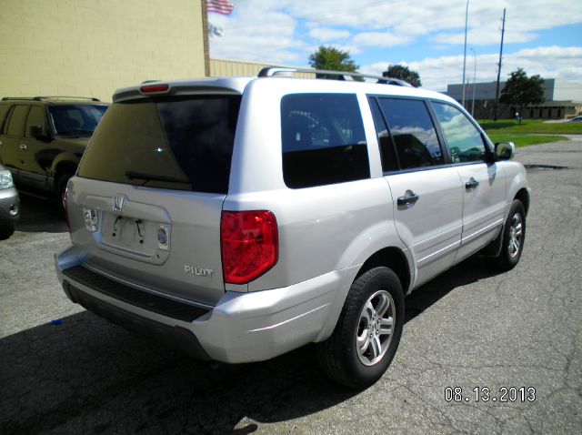 Honda Pilot 2004 photo 1