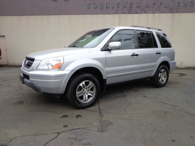 Honda Pilot 2500hd LS 4X4 SUV