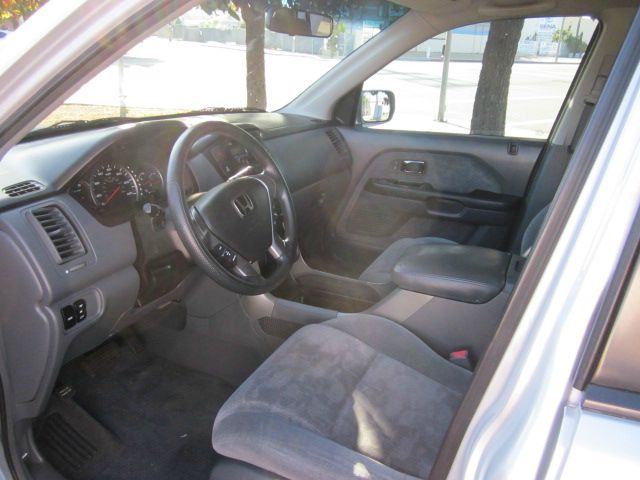 Honda Pilot 2004 photo 1