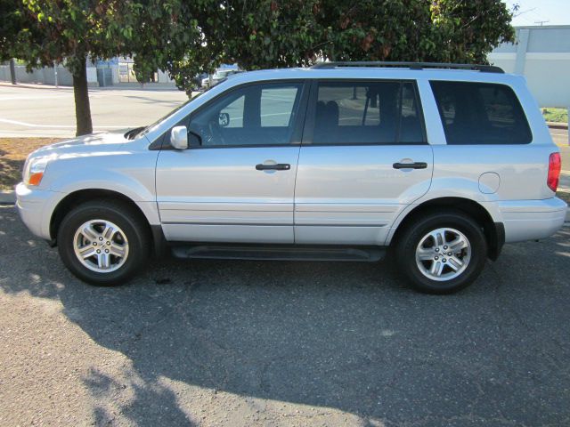 Honda Pilot 2004 photo 2