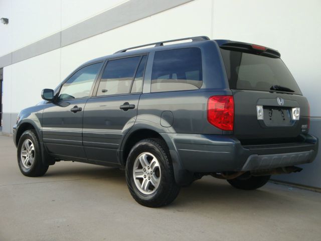 Honda Pilot 2004 photo 1