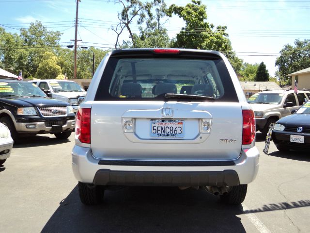 Honda Pilot 2004 photo 3