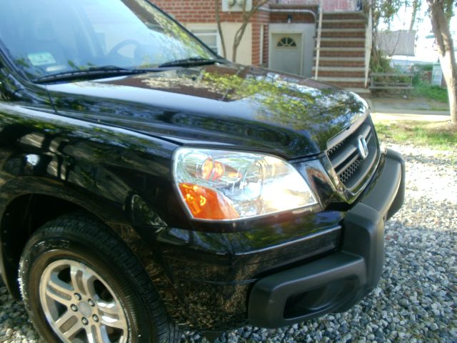 Honda Pilot 2004 photo 1