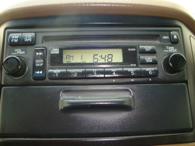 Honda Pilot 2004 photo 24