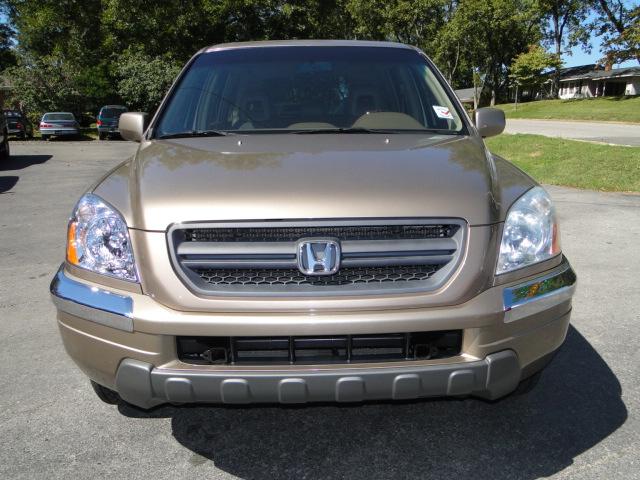 Honda Pilot 2004 photo 1