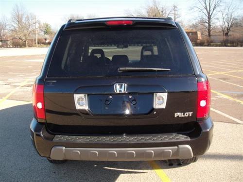 Honda Pilot 2004 photo 3