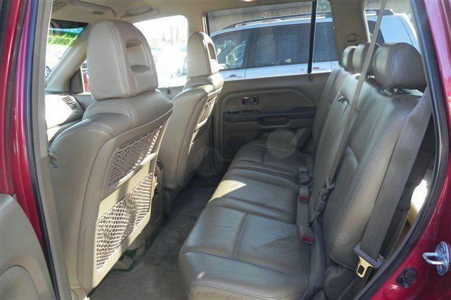 Honda Pilot 2004 photo 2