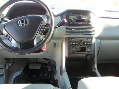 Honda Pilot 2004 photo 4