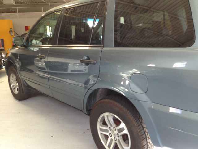 Honda Pilot 2005 photo 1