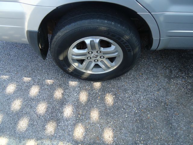 Honda Pilot 2005 photo 2