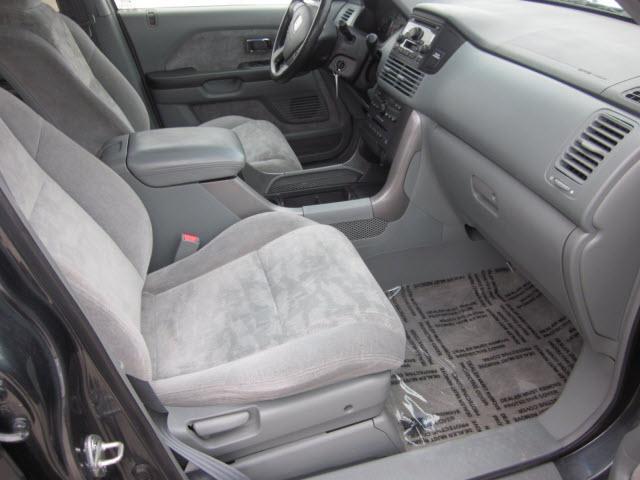 Honda Pilot 2005 photo 2