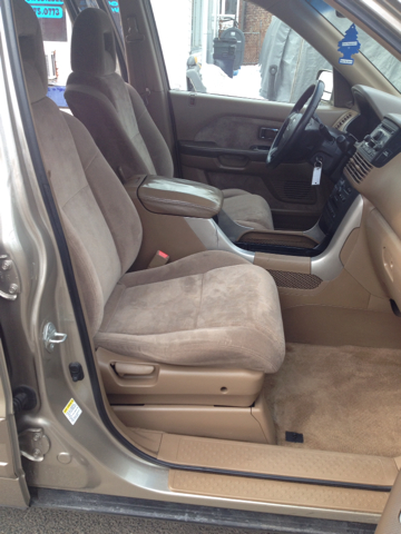 Honda Pilot Open-top SUV