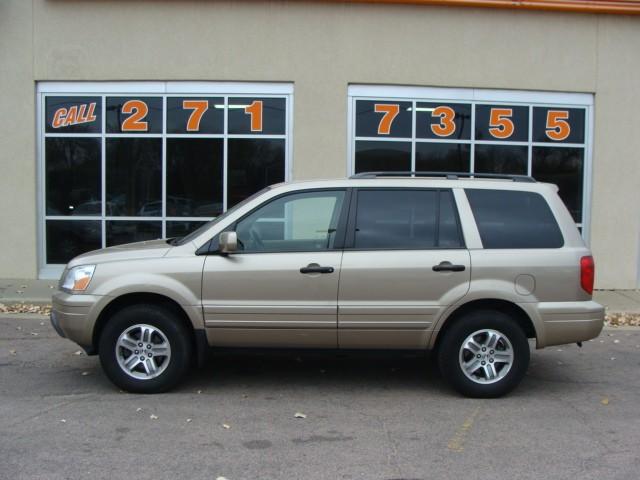 Honda Pilot 4dr Sdn 5-spd Auto RWD Sedan Sport Utility